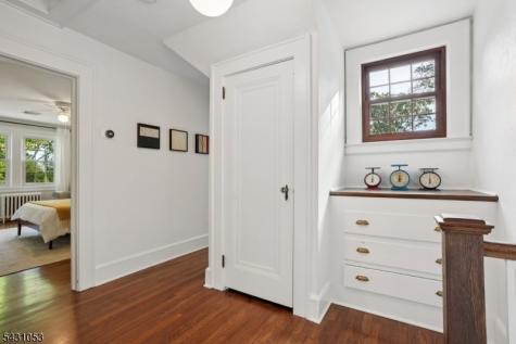 1 Oakridge Road West Orange NJ 07052