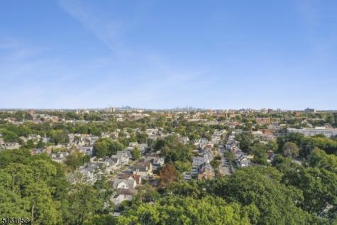 1 Oakridge Road West Orange NJ 07052