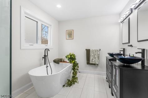 29 Tennis Road Jefferson NJ 07849