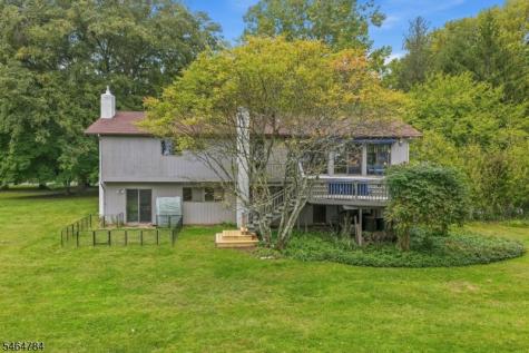 160 Sandy Ridge Road Delaware NJ 08559