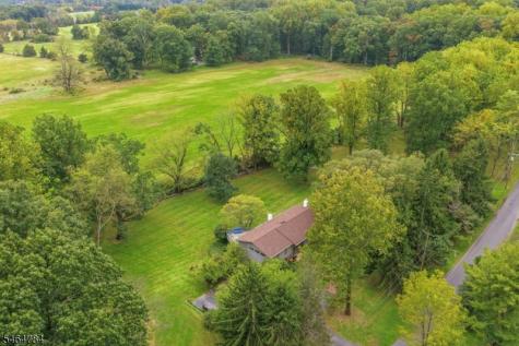 160 Sandy Ridge Road Delaware NJ 08559