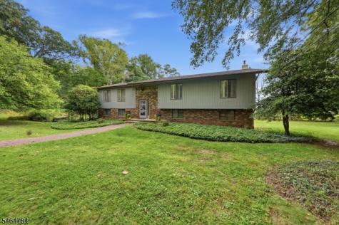 160 Sandy Ridge Road Delaware NJ 08559