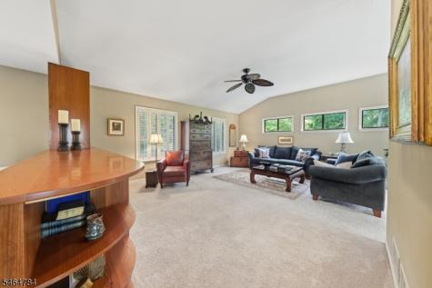 160 Sandy Ridge Road Delaware NJ 08559