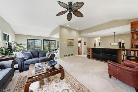 160 Sandy Ridge Road Delaware NJ 08559