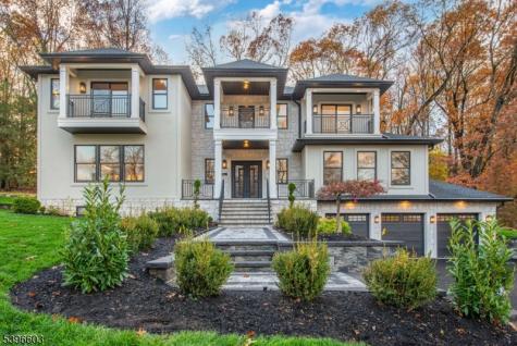 24 Cliffside Drive Livingston NJ 07039