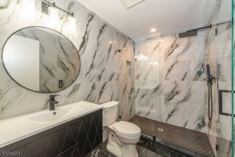 24 Cliffside Drive Livingston NJ 07039
