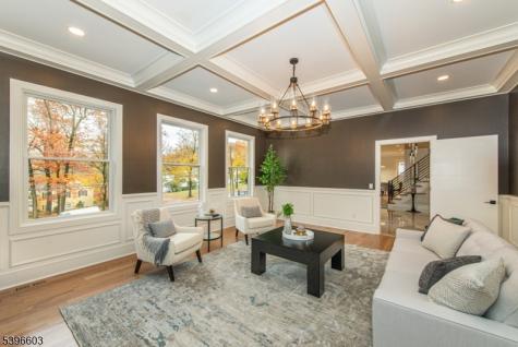 24 Cliffside Drive Livingston NJ 07039