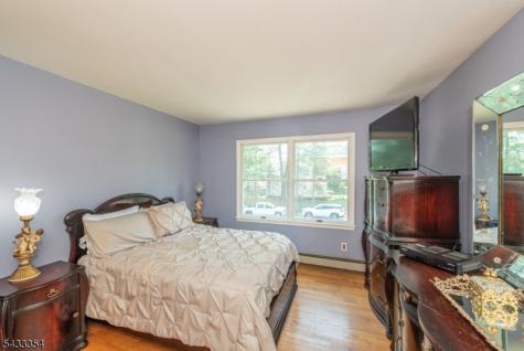 34 Terhune Street East Hanover NJ 07936
