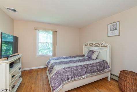 34 Terhune Street East Hanover NJ 07936
