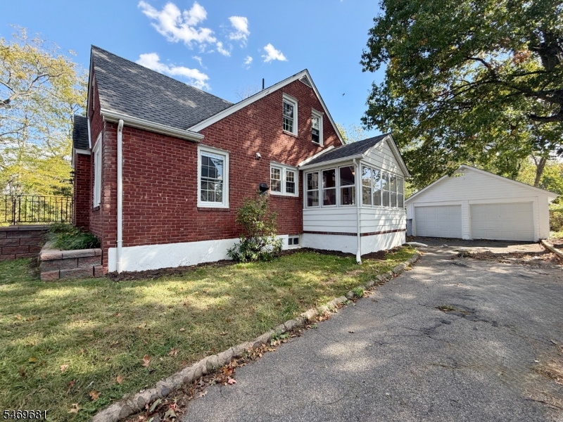 98 Troy Road East Hanover NJ 07936
