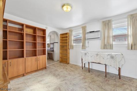 185 Park Avenue Passaic NJ 07055