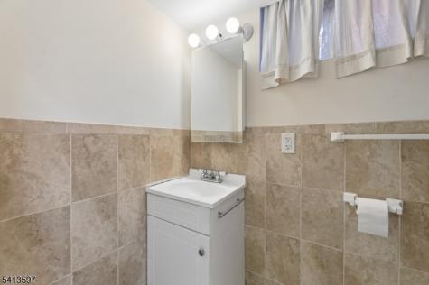 185 Park Avenue Passaic NJ 07055