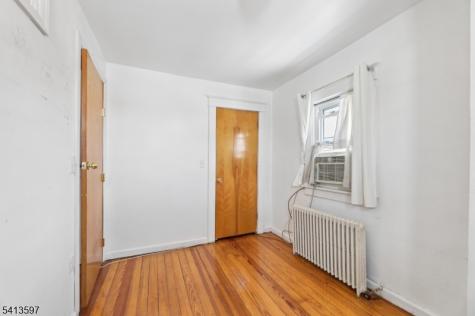 185 Park Avenue Passaic NJ 07055