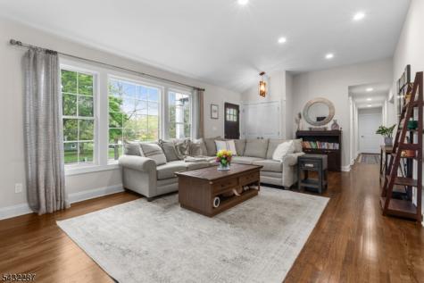 3 Hoffman Court Morris NJ 07960