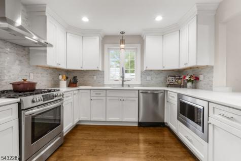 3 Hoffman Court Morris NJ 07960