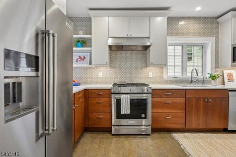 108 Oakview Avenue Maplewood NJ 07040