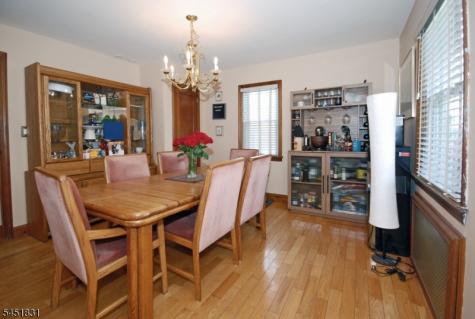 131 Weiss Terrace Raritan NJ 08869