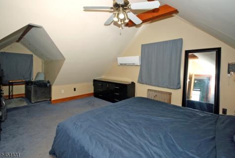 131 Weiss Terrace Raritan NJ 08869