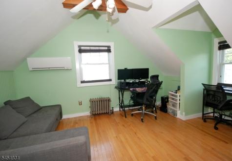 131 Weiss Terrace Raritan NJ 08869