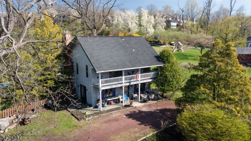 102 S Franklin Street Lambertville NJ 08530