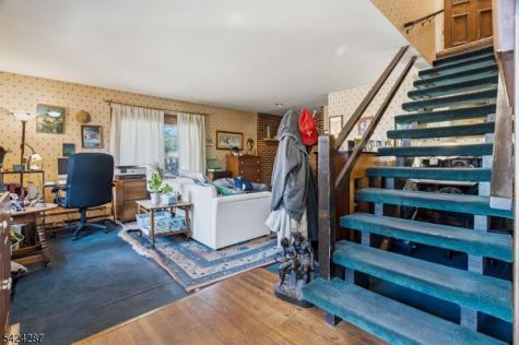 102 S Franklin Street Lambertville NJ 08530
