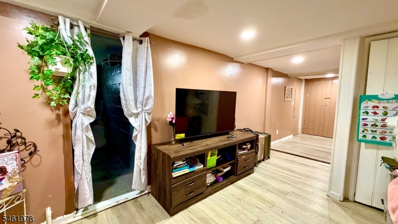 103 Bailey Avenue Hillside NJ 07205