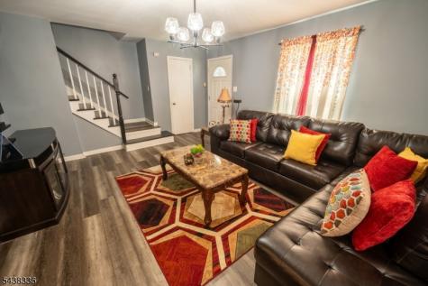 42 Telford Street East Orange NJ 07018