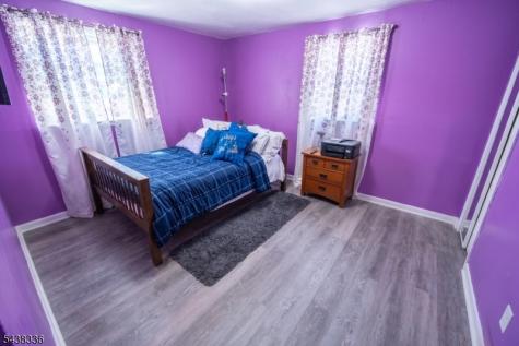42 Telford Street East Orange NJ 07018