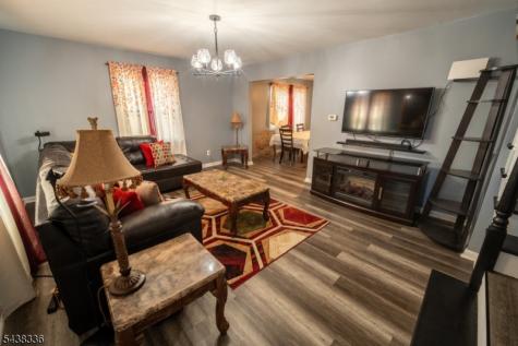 42 Telford Street East Orange NJ 07018