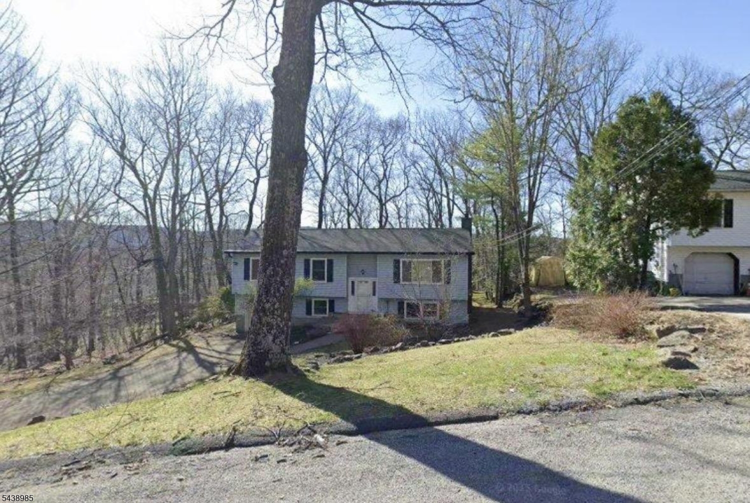 5 Grey Trail Vernon NJ 07462