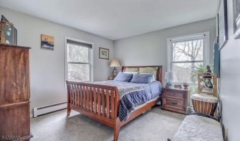 5 Grey Trail Vernon NJ 07462
