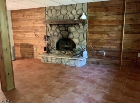 5 Grey Trail Vernon NJ 07462