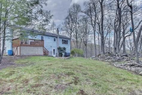 5 Grey Trail Vernon NJ 07462