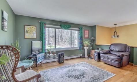 5 Grey Trail Vernon NJ 07462