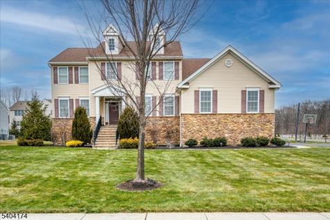 2 Eagle Court South Brunswick NJ 08852