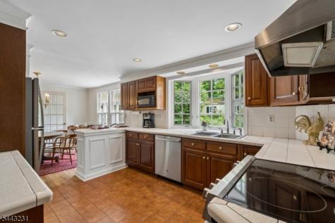 638 Mountain Avenue Berkeley Heights NJ 07922