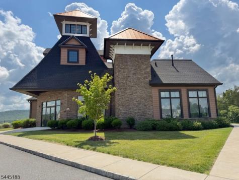 18 Mountain View Lane Mansfield NJ 07865