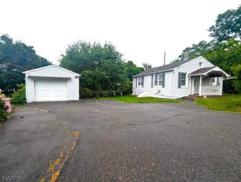 25 Roosevelt Avenue Victory Gardens NJ 07801