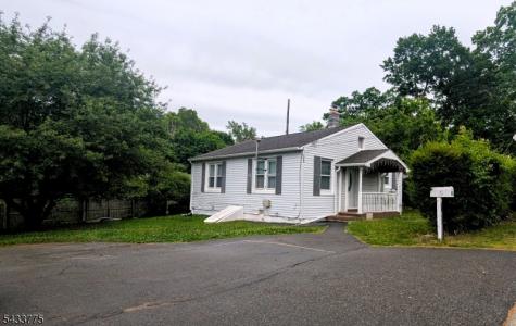 25 Roosevelt Avenue Victory Gardens NJ 07801