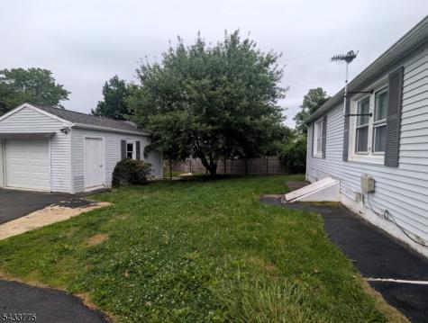 25 Roosevelt Avenue Victory Gardens NJ 07801