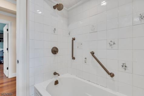 25 Columbia Avenue Nutley NJ 07110