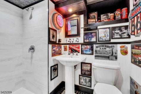 25 Columbia Avenue Nutley NJ 07110