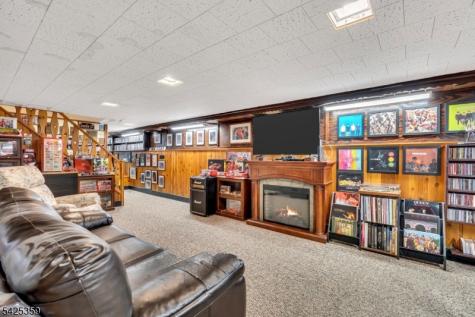 25 Columbia Avenue Nutley NJ 07110