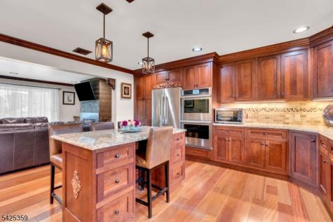 25 Columbia Avenue Nutley NJ 07110
