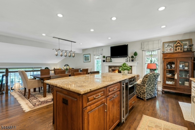 9 Old Smalleytown Road Warren NJ 07059