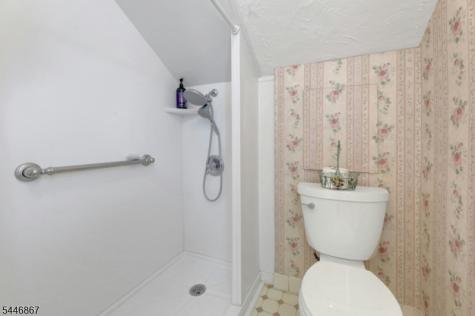 337 Corona Place Ridgewood Village NJ 07450