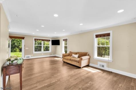 331 Stoughton Avenue Cranford NJ 07016