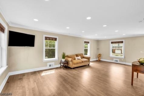 331 Stoughton Avenue Cranford NJ 07016