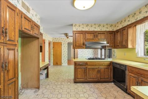 8 Branko Road Berkeley Heights NJ 07922