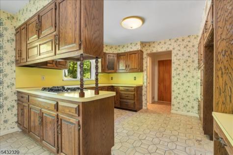 8 Branko Road Berkeley Heights NJ 07922